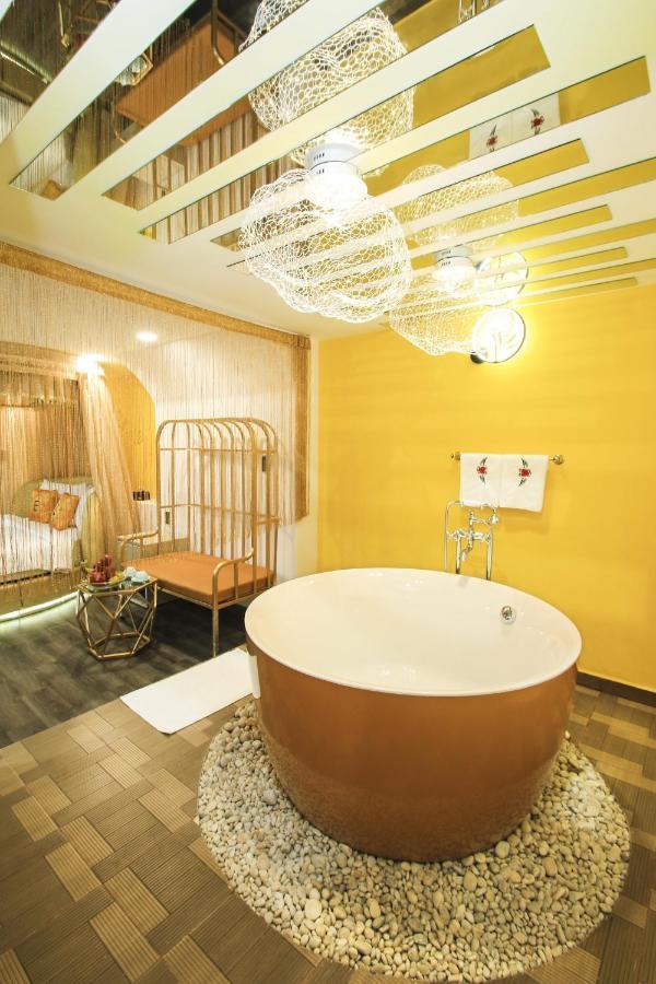 Eros Hotel - Love Hotel Ho Chi Minh-staden Exteriör bild
